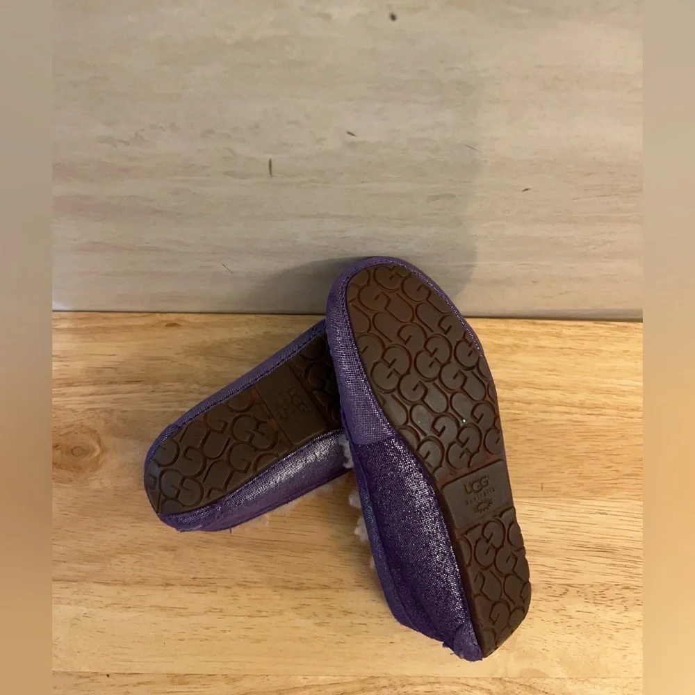 Ugg Australia Annmarie purple glitter bow sheepskin slippers/ moccasins